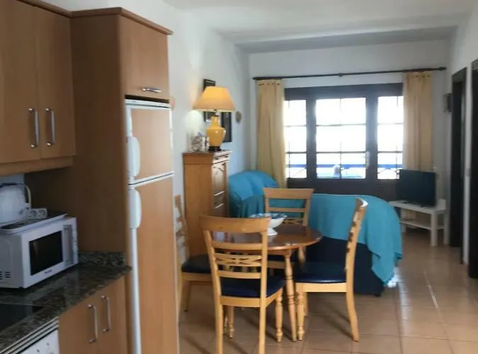 Salinas Del Mar * Órzola